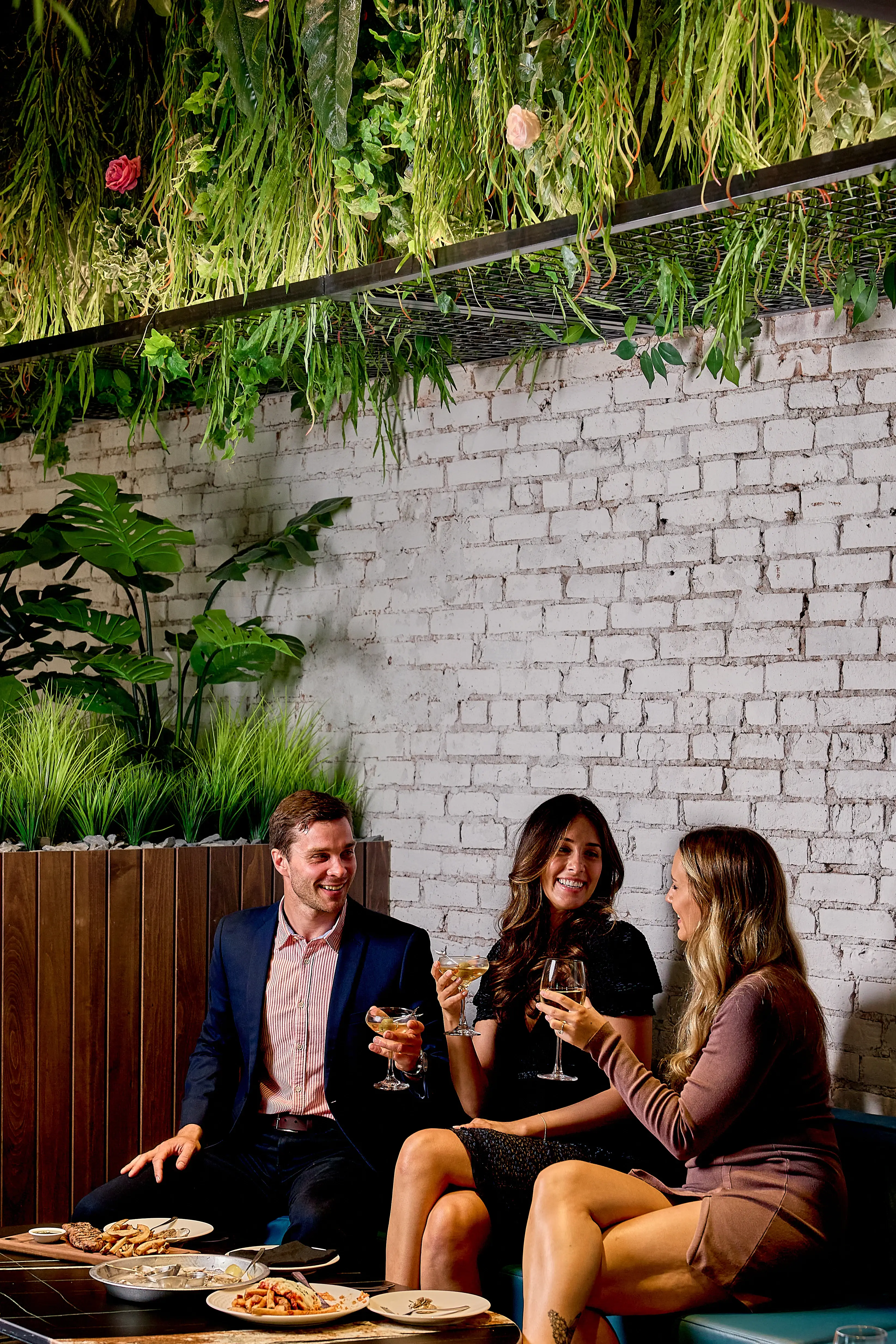 Lobby Bar Restaurant | Main Page Hero Image Lobby Bar Restaurant | Main Page Hero Image